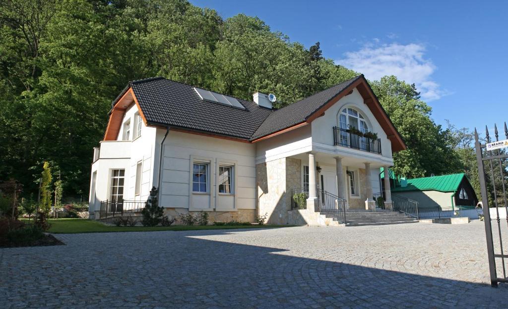 Villa Julia Cracóvia Exterior foto